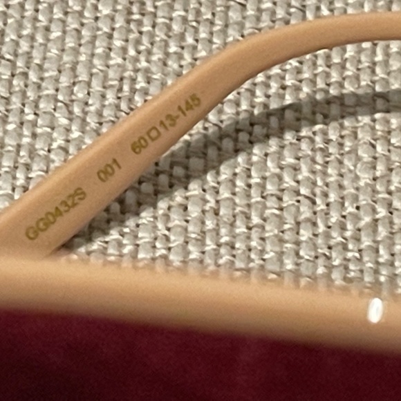 SOLD BNWT Ladies Gucci Eyeglasses Aviator-style- - Picture 11 of 16